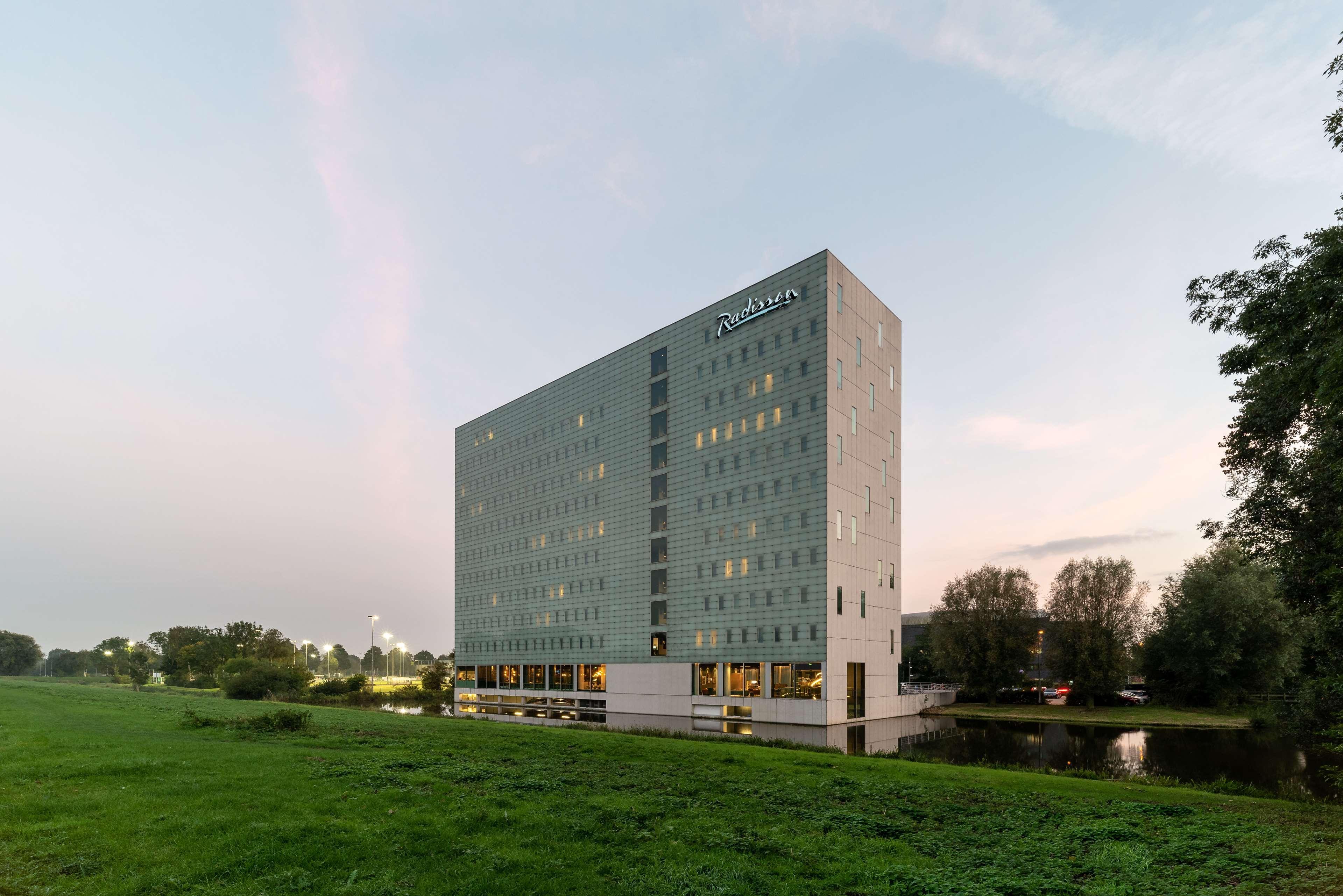 Radisson Hotel And Suites Amsterdam South Dış mekan fotoğraf